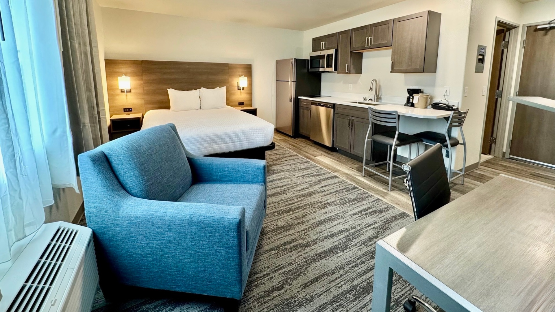 Alaska's Select Inn Wasilla — gallery preview 2